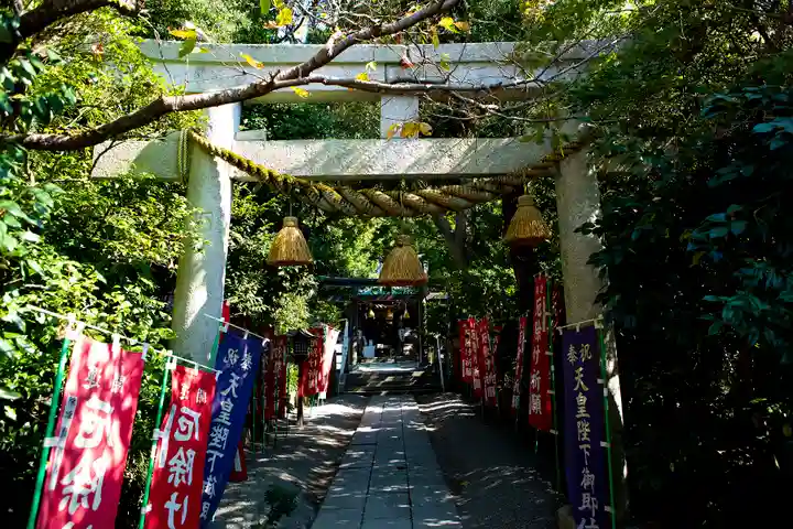 八雲神社(鎌倉・大町)の鳥居