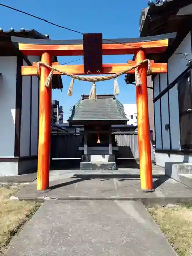 正一位子育稲荷大明神のその他建物