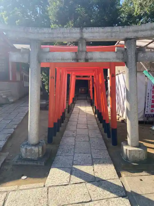 品川神社の鳥居