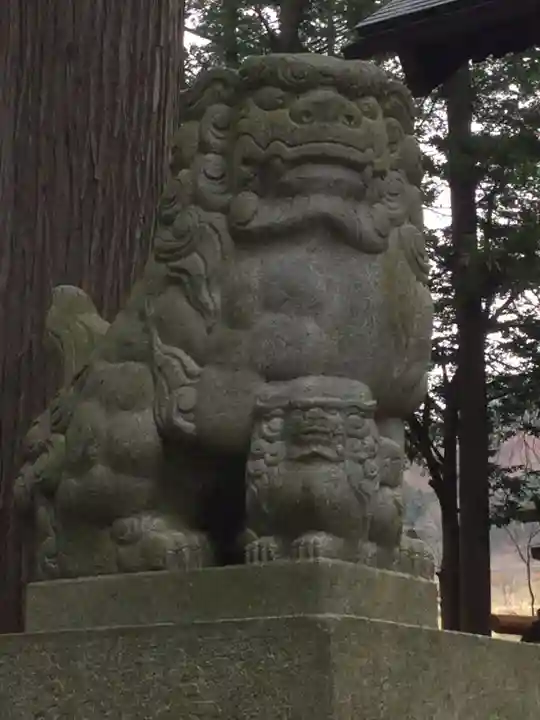 山家神社の狛犬