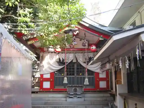 子安神社の末社