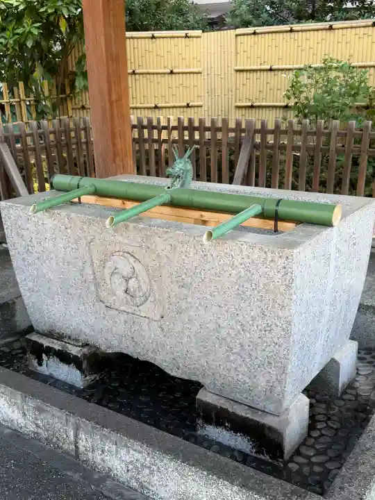 中野沼袋氷川神社の{uncategorized: "未分類", other: "その他", undefined: "問題あり", building: "その他建物", grave: "お墓", sacred_gate: "鳥居", guardian: "狛犬", statue: "像", buddha: "仏像", history: "歴史", nature: "自然", garden: "庭園", animal: "動物", pagoda: "塔", temizu: "手水舎", mountain_gate: "山門・神門", sanctuary: "本殿・本堂", subordinate: "末社・摂社", art: "芸術", scenery: "景色", jizo: "地蔵", ema: "絵馬", goshuin: "御朱印", omikuji: "おみくじ", items: "授与品その他", amulet: "お守り", goshuincho: "御朱印帳", eats: "食事", festival: "お祭り", votive_dance: "神楽", shichigosan: "七五三参", wedding: "結婚式", experience: "体験その他", initially: "初詣", around: "周辺", anti_infection: "感染症対策"}