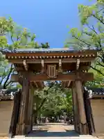 西宮神社の山門・神門
