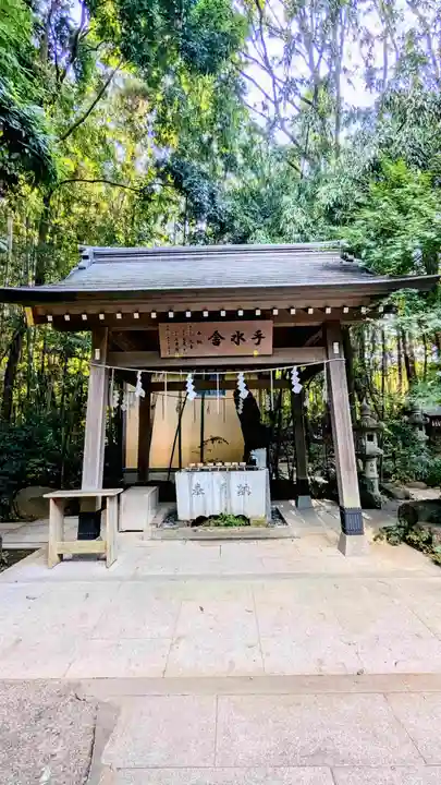 道野辺八幡宮の手水舎