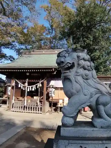 守谷総鎮守 八坂神社の狛犬