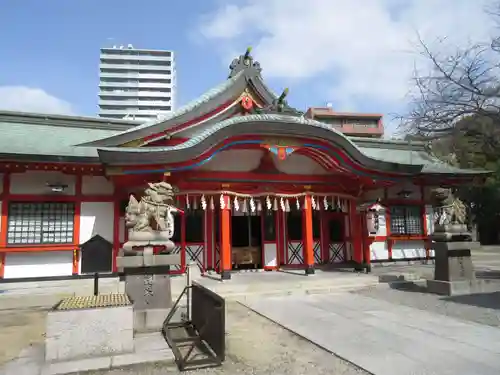 玉造稲荷神社の本殿