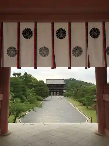 仁和寺の山門・神門