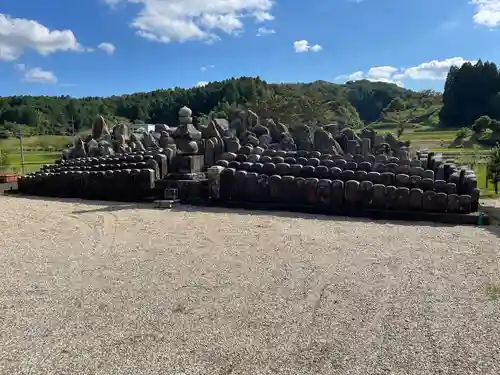 西音寺(三重県)