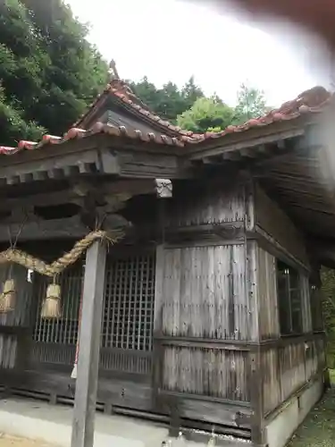 内田神社の本殿