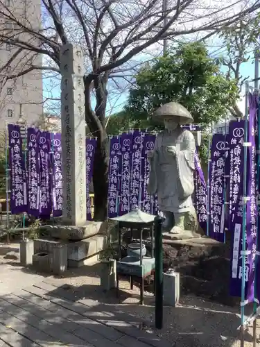 東界寺の像