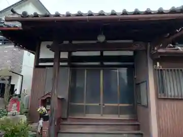 秀福寺の本殿・本堂