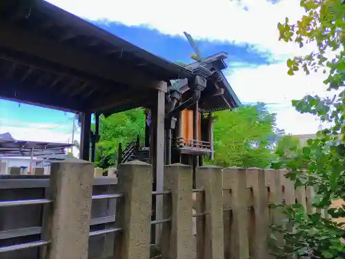 神明社（小寺）の本殿・本堂