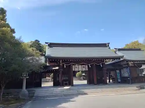 竈山神社の山門・神門