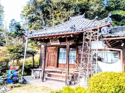 照徳寺の本殿・本堂