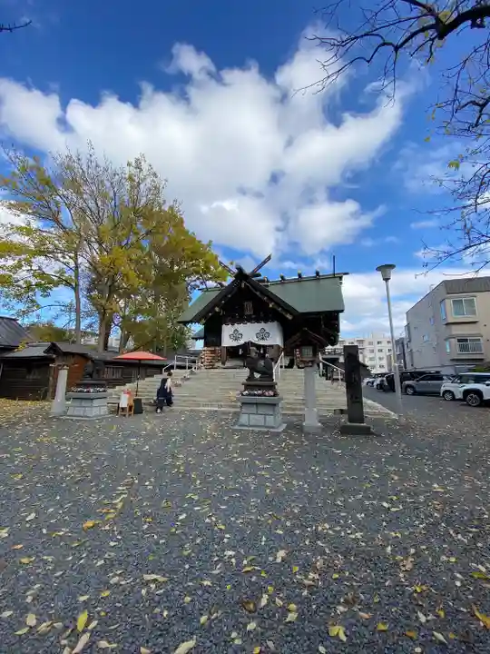 札幌諏訪神社の本殿・本堂
