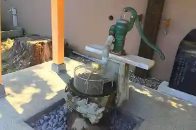 下神明天祖神社の手水舎