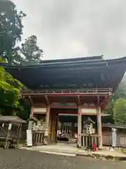 日吉大社の山門