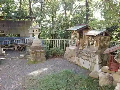 浅川金刀比羅神社 の末社・摂社