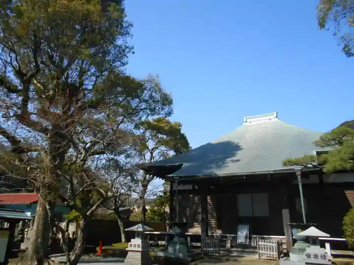 光触寺の本殿・本堂