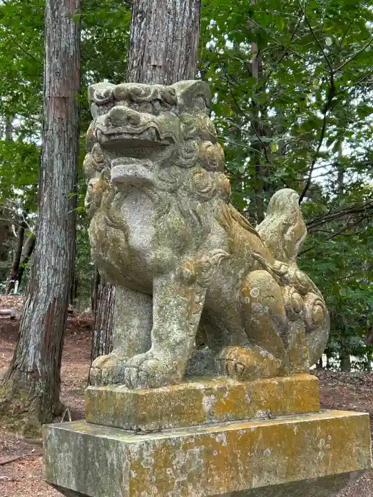 荷機稲荷神社の{uncategorized: "未分類", other: "その他", undefined: "問題あり", building: "その他建物", grave: "お墓", sacred_gate: "鳥居", guardian: "狛犬", statue: "像", buddha: "仏像", history: "歴史", nature: "自然", garden: "庭園", animal: "動物", pagoda: "塔", temizu: "手水舎", mountain_gate: "山門・神門", sanctuary: "本殿・本堂", subordinate: "末社・摂社", art: "芸術", scenery: "景色", jizo: "地蔵", ema: "絵馬", goshuin: "御朱印", omikuji: "おみくじ", items: "授与品その他", amulet: "お守り", goshuincho: "御朱印帳", eats: "食事", festival: "お祭り", votive_dance: "神楽", shichigosan: "七五三参", wedding: "結婚式", experience: "体験その他", initially: "初詣", around: "周辺", anti_infection: "感染症対策"}