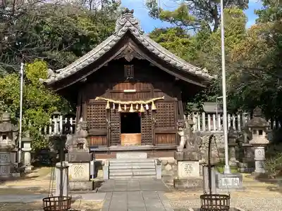 八柱神社（荒尾）の本殿・本堂