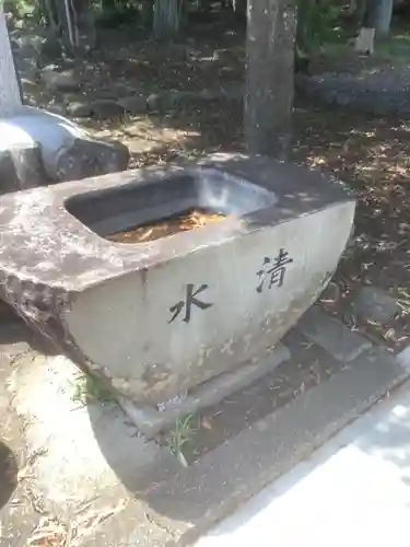 半布神社の手水