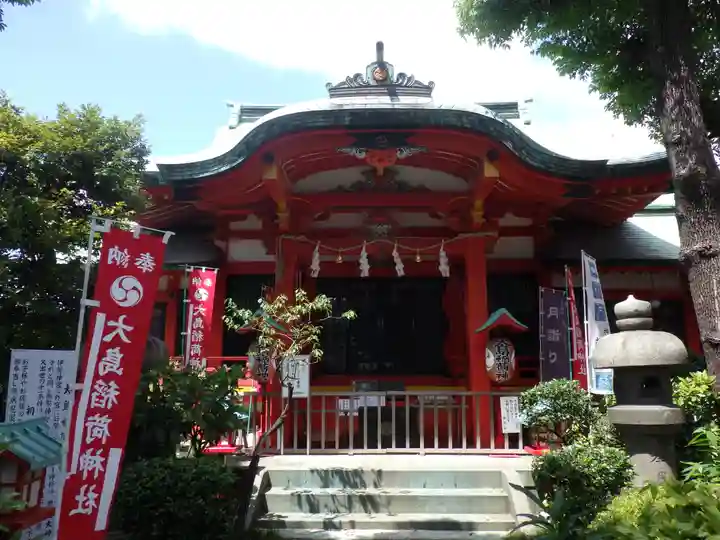 大島稲荷神社の本殿・本堂