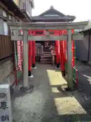 藤森稲荷神社の鳥居