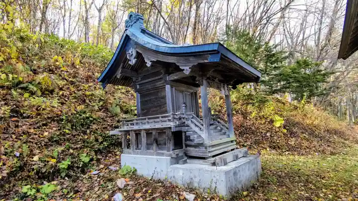 俵真布神社の本殿・本堂