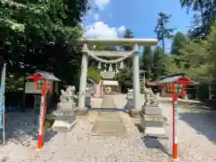 磐裂根裂神社の鳥居