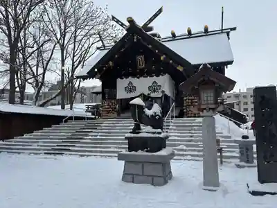 札幌諏訪神社の本殿・本堂