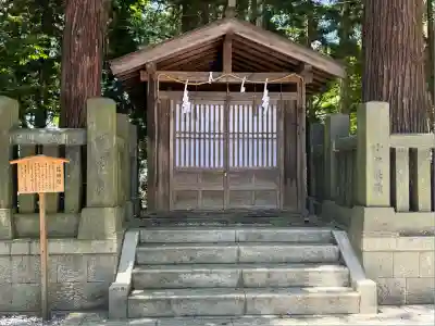 諏訪大社下社春宮(長野県)