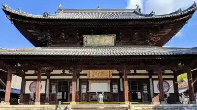 萬福寺の本殿・本堂
