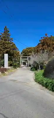 天津神明宮の{uncategorized: "未分類", other: "その他", undefined: "問題あり", building: "その他建物", grave: "お墓", sacred_gate: "鳥居", guardian: "狛犬", statue: "像", buddha: "仏像", history: "歴史", nature: "自然", garden: "庭園", animal: "動物", pagoda: "塔", temizu: "手水舎", mountain_gate: "山門・神門", sanctuary: "本殿・本堂", subordinate: "末社・摂社", art: "芸術", scenery: "景色", jizo: "地蔵", ema: "絵馬", goshuin: "御朱印", omikuji: "おみくじ", items: "授与品その他", amulet: "お守り", goshuincho: "御朱印帳", eats: "食事", festival: "お祭り", votive_dance: "神楽", shichigosan: "七五三参", wedding: "結婚式", experience: "体験その他", initially: "初詣", around: "周辺", anti_infection: "感染症対策"}