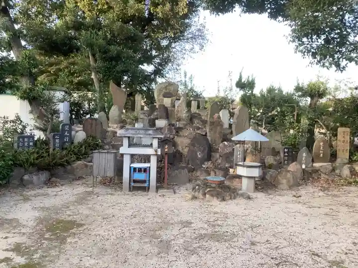 御嶽神社(林島町)のその他建物