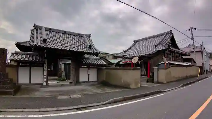 上行寺の山門・神門