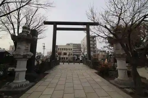 四柱神社の鳥居