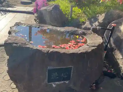 天王神社の手水舎