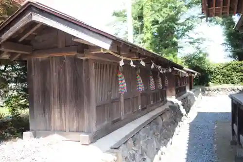 知形神社の末社・摂社