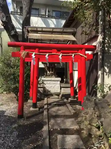 寄木神社の鳥居