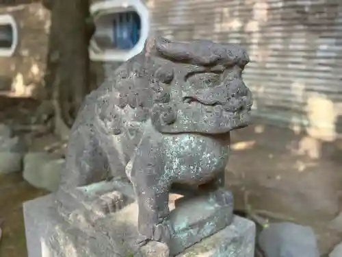 赤坂氷川神社の{uncategorized: "未分類", other: "その他", undefined: "問題あり", building: "その他建物", grave: "お墓", sacred_gate: "鳥居", guardian: "狛犬", statue: "像", buddha: "仏像", history: "歴史", nature: "自然", garden: "庭園", animal: "動物", pagoda: "塔", temizu: "手水舎", mountain_gate: "山門・神門", sanctuary: "本殿・本堂", subordinate: "末社・摂社", art: "芸術", scenery: "景色", jizo: "地蔵", ema: "絵馬", goshuin: "御朱印", omikuji: "おみくじ", items: "授与品その他", amulet: "お守り", goshuincho: "御朱印帳", eats: "食事", festival: "お祭り", votive_dance: "神楽", shichigosan: "七五三参", wedding: "結婚式", experience: "体験その他", initially: "初詣", around: "周辺", anti_infection: "感染症対策"}