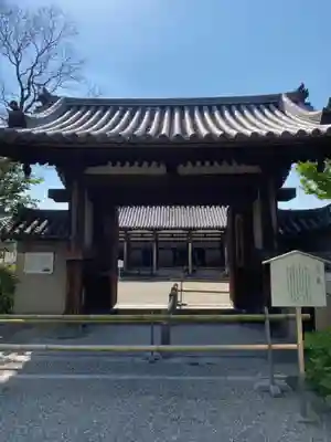 元興寺の山門・神門