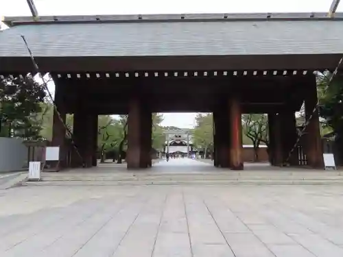 靖國神社の山門