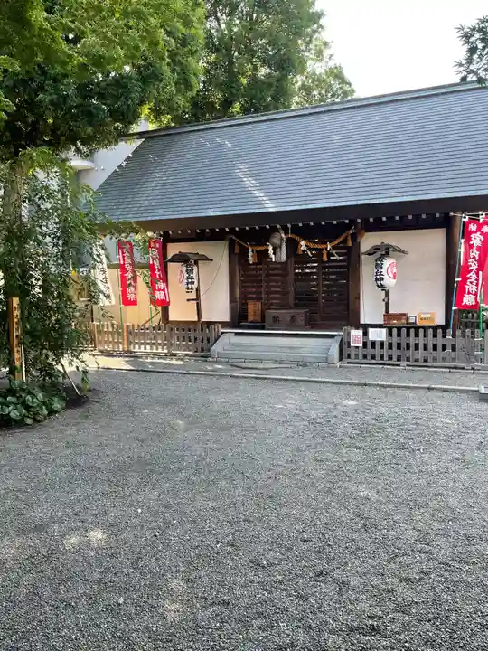 母智丘神社の本殿・本堂
