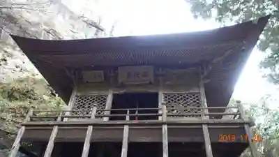 秩父札所三十二番　法性寺の仏像