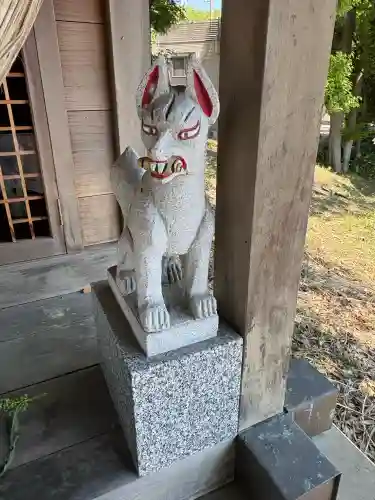 北門稲荷神社の{uncategorized: "未分類", other: "その他", undefined: "問題あり", building: "その他建物", grave: "お墓", sacred_gate: "鳥居", guardian: "狛犬", statue: "像", buddha: "仏像", history: "歴史", nature: "自然", garden: "庭園", animal: "動物", pagoda: "塔", temizu: "手水舎", mountain_gate: "山門・神門", sanctuary: "本殿・本堂", subordinate: "末社・摂社", art: "芸術", scenery: "景色", jizo: "地蔵", ema: "絵馬", goshuin: "御朱印", omikuji: "おみくじ", items: "授与品その他", amulet: "お守り", goshuincho: "御朱印帳", eats: "食事", festival: "お祭り", votive_dance: "神楽", shichigosan: "七五三参", wedding: "結婚式", experience: "体験その他", initially: "初詣", around: "周辺", anti_infection: "感染症対策"}