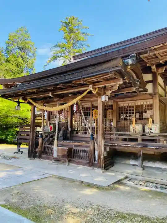 出石神社の{uncategorized: "未分類", other: "その他", undefined: "問題あり", building: "その他建物", grave: "お墓", sacred_gate: "鳥居", guardian: "狛犬", statue: "像", buddha: "仏像", history: "歴史", nature: "自然", garden: "庭園", animal: "動物", pagoda: "塔", temizu: "手水舎", mountain_gate: "山門・神門", sanctuary: "本殿・本堂", subordinate: "末社・摂社", art: "芸術", scenery: "景色", jizo: "地蔵", ema: "絵馬", goshuin: "御朱印", omikuji: "おみくじ", items: "授与品その他", amulet: "お守り", goshuincho: "御朱印帳", eats: "食事", festival: "お祭り", votive_dance: "神楽", shichigosan: "七五三参", wedding: "結婚式", experience: "体験その他", initially: "初詣", around: "周辺", anti_infection: "感染症対策"}