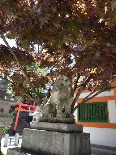 紅葉八幡宮の狛犬