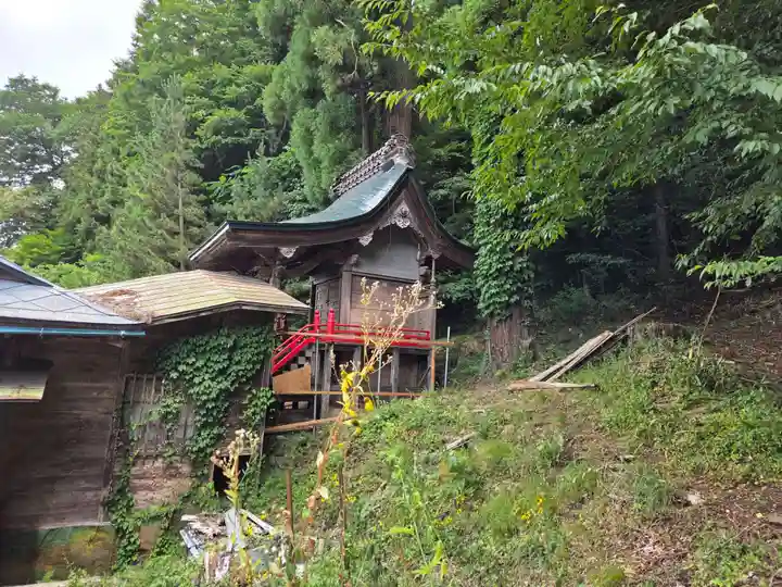 浅岸薬師神社(岩手県)