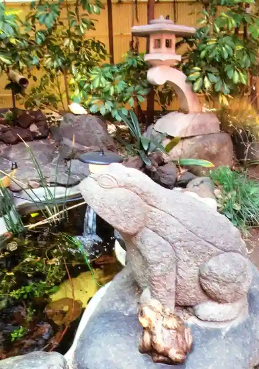 くまくま神社(導きの社 熊野町熊野神社)(東京都)